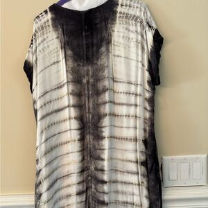 River & Sky Brooklyn Dress, size Small. Black and white print